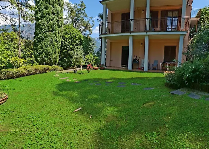 Daire Portico Sul Oliveto Lario